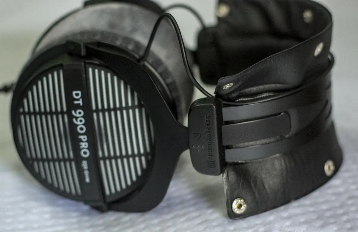 Beyerdynamic DT 240 Pro