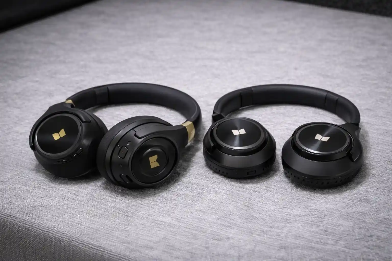 Difference Between the Persona and Mission Series