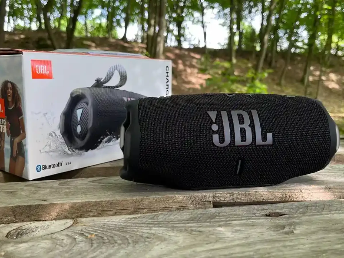 JBL Charge 6 review: IP68, 45W and lossless audio for $149