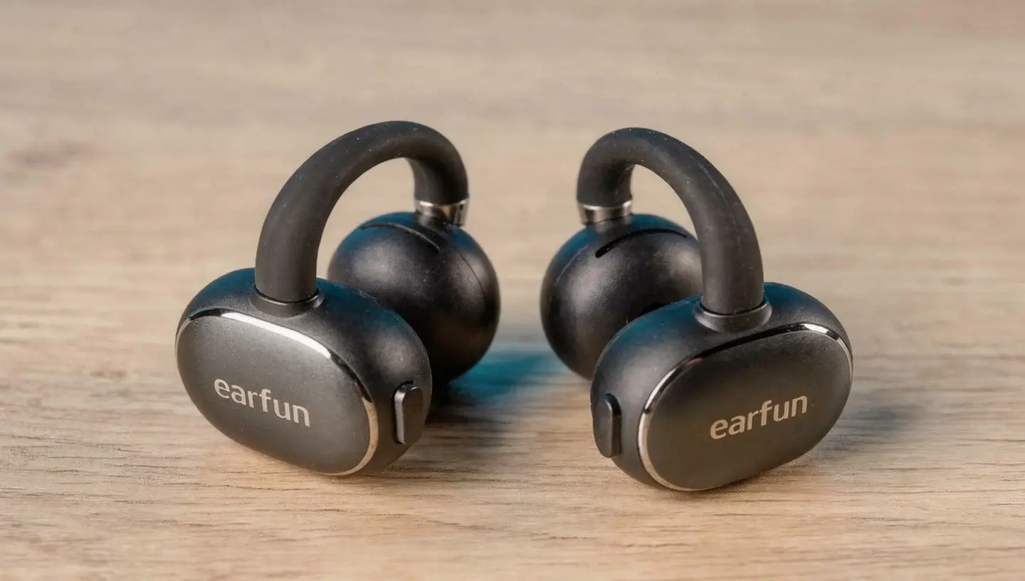 EarFun Clip 2 features and connectivity